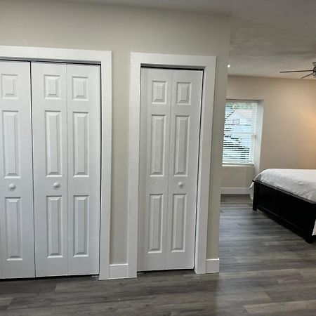 Deluxe Apartment Whit Laundry تامبا المظهر الخارجي الصورة