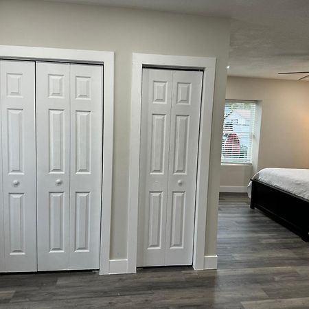 Deluxe Apartment Whit Laundry تامبا المظهر الخارجي الصورة